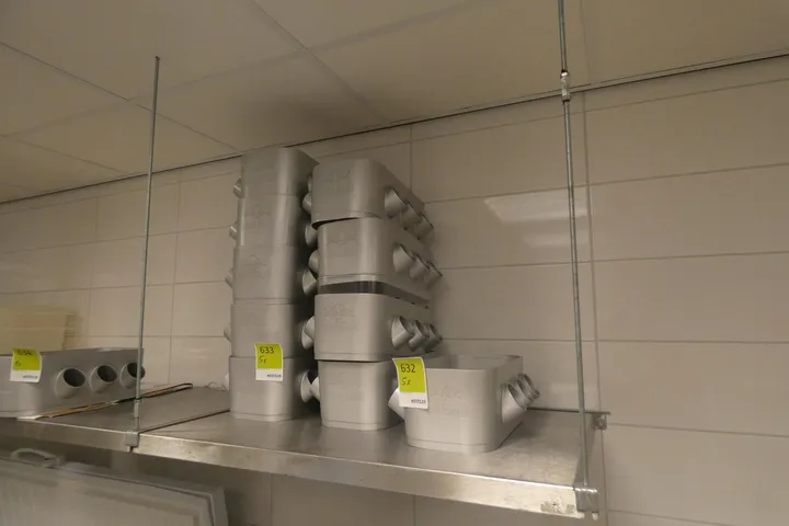5x Red Bull Eiswürfelbehälter/Kühlbehälter, Metall